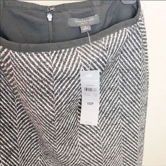 ANN TAYLOR Dress Skirt - Picture 3 of 4